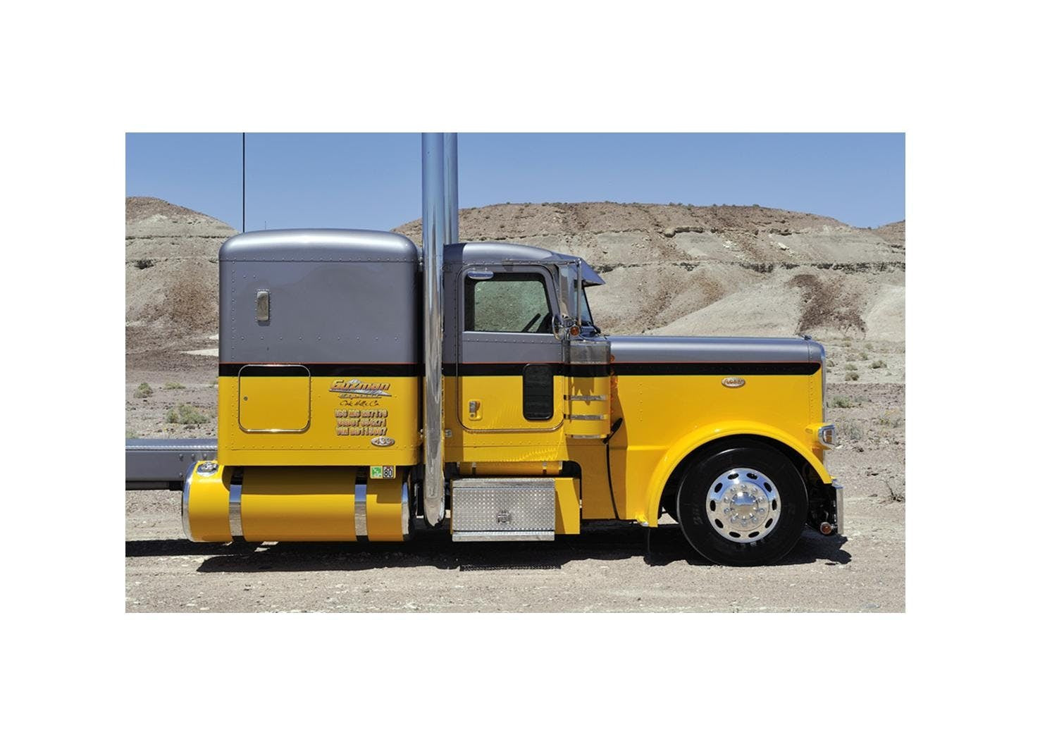 Hushmat 81104 Heavy duty FlatTop 63 in truck insulation kit for floor and sleeper.