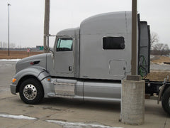 Hushmat 81105 Heavy duty FlatTop 63 in truck insulation kit for floor only.