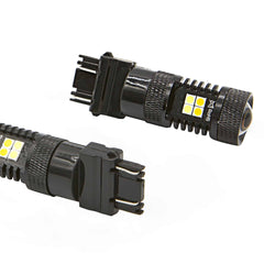 Lucas Lighting,LED Bulb Switchback 3157 Amber/White
