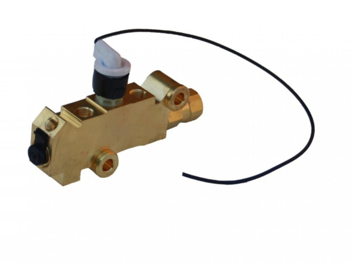 LEED Brakes PV4BPT Proportioning Valve -  with line fittings - Disc/Disc Brass