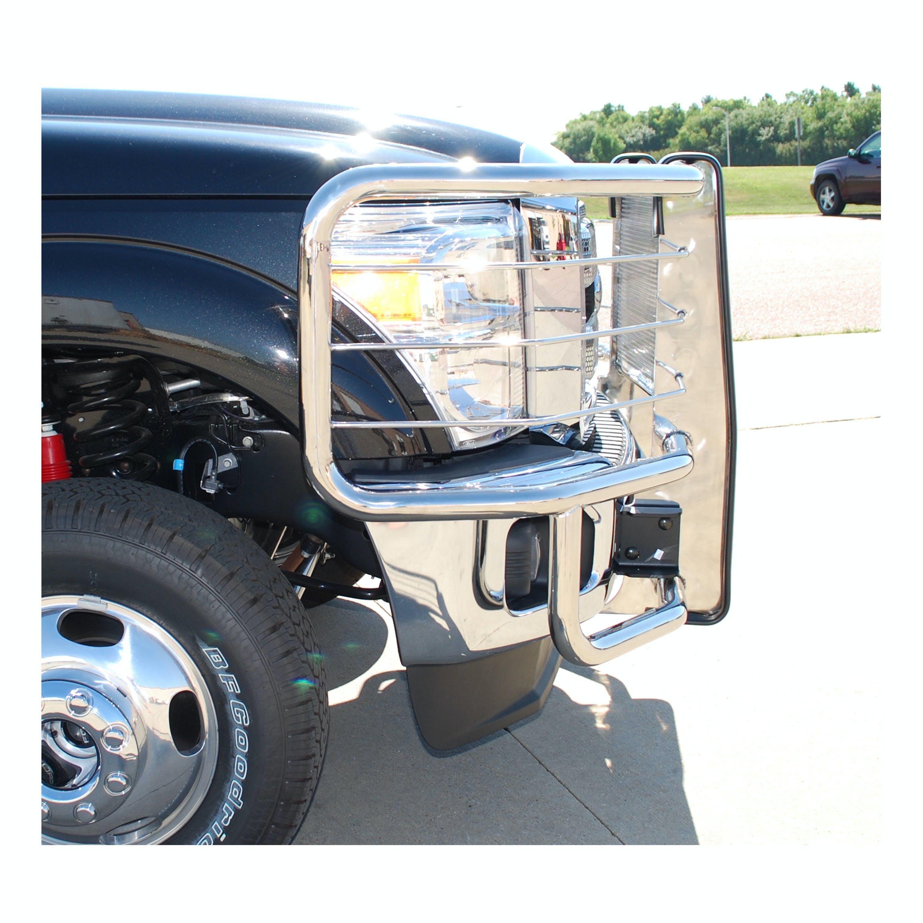 LUVERNE 311123-321122 Prowler Max Grille Guard