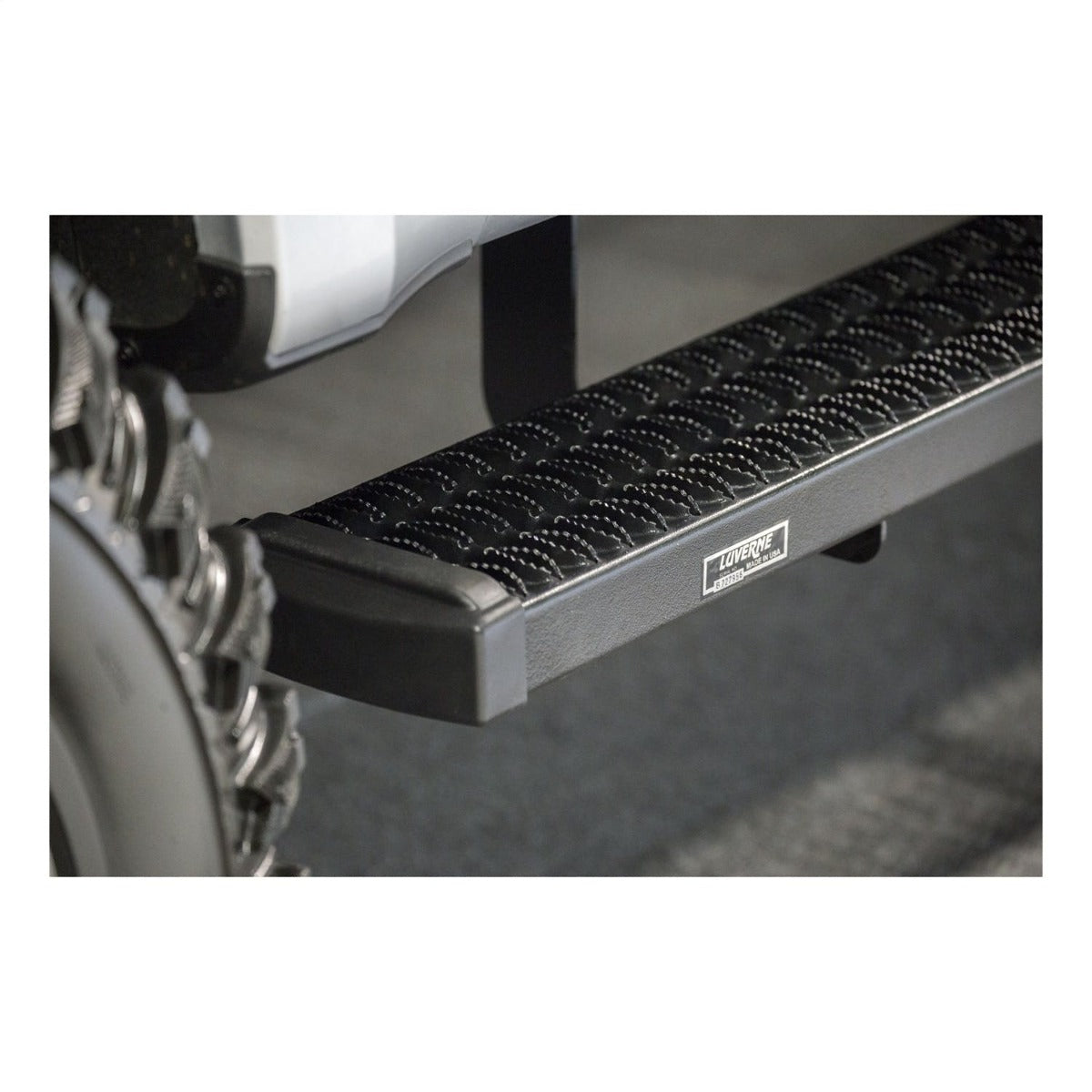 LUVERNE 415088-401723 Grip Step 7 inch Running Boards