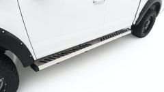 LUND 28665033 Summit Ridge 2.0 Running Board, Polished Stainless SUMMIT RIDGE 2.0 STAINLESS