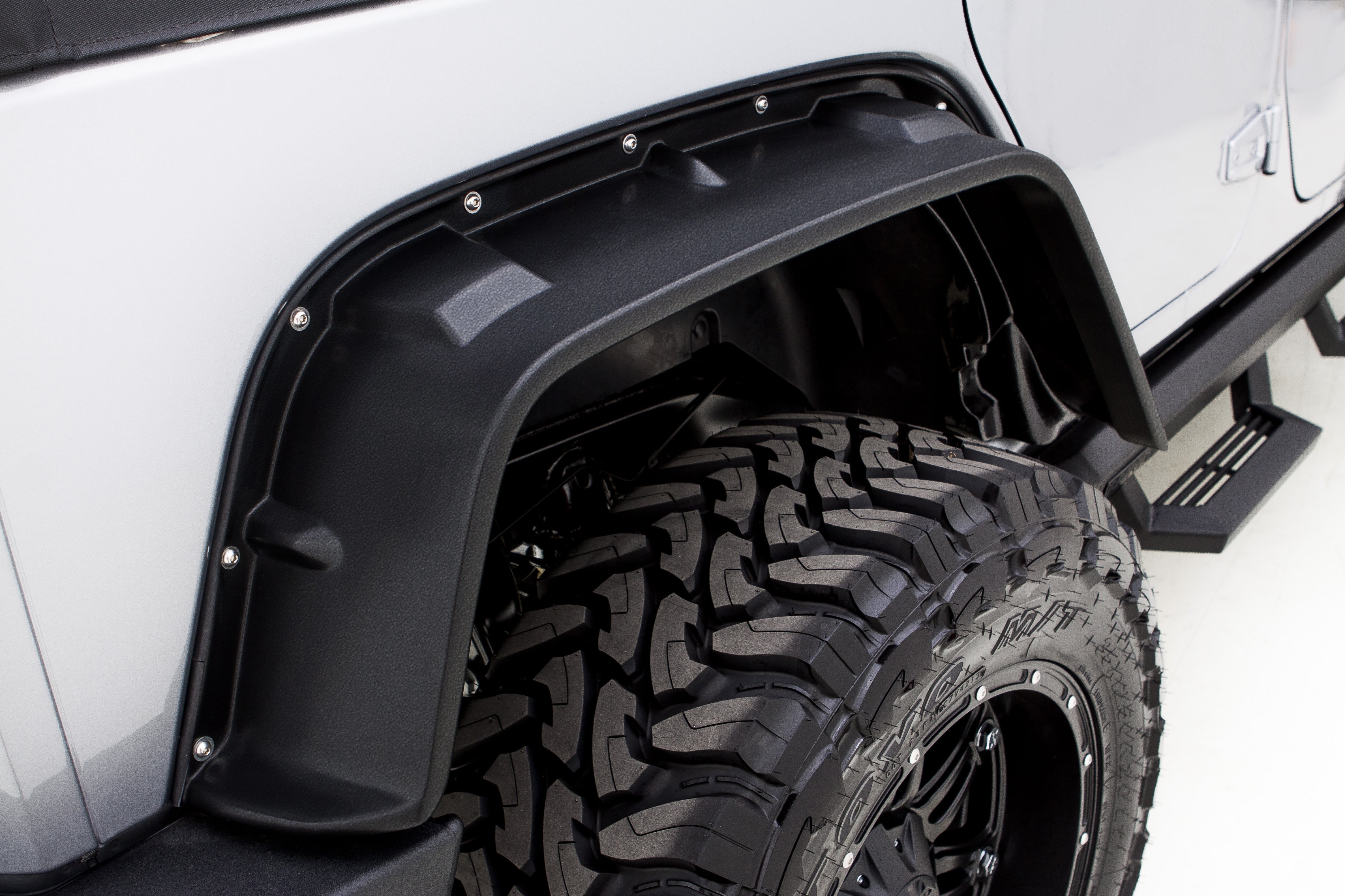 LUND FX606T Flat Style Fender Flare Set - Front and Rear, Textured, 4-Piece Set FX-JEEP FLAT STYLE 4PC TEXTRD