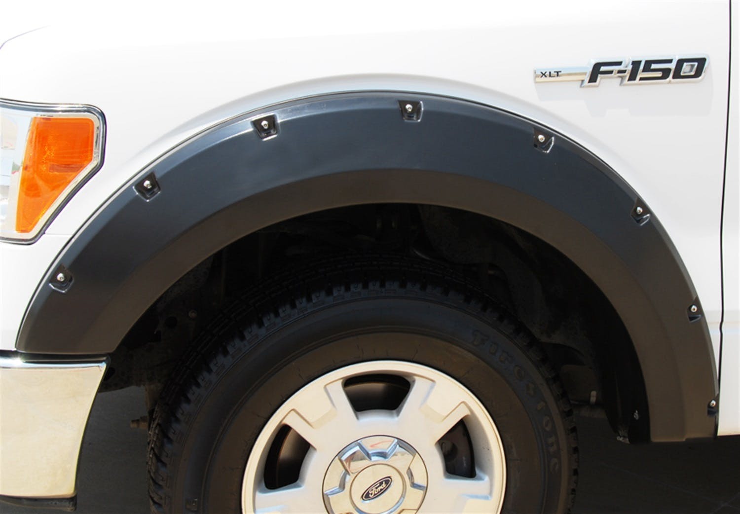 LUND RX312SA RX-Style Fender Flares 2pc Smooth RX-RIVET STYLE 2PC SMOOTH