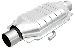 MagnaFlow Exhaust Products 3321013 Universal Converter