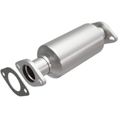 MagnaFlow Exhaust Products 3322757 Direct-Fit Catalytic Converter