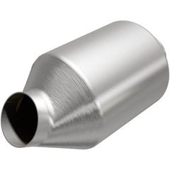 MagnaFlow Exhaust Products 3322975 Universal Catalytic Converter-2.25in.