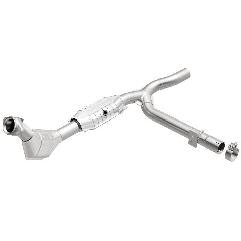 MagnaFlow Exhaust Products 447138 DF Converter