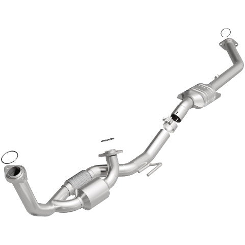 MagnaFlow Exhaust Products 447163 Direct-Fit Catalytic Converter