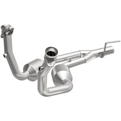MagnaFlow Exhaust Products 4551074 Direct-Fit Catalytic Converter