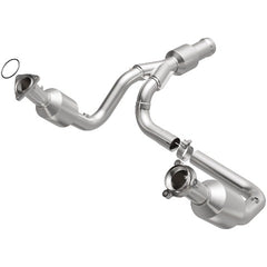 MagnaFlow Exhaust Products 5582617 Direct-Fit Catalytic Converter