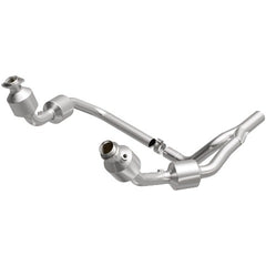 MagnaFlow Exhaust Products 5582689 Direct-Fit Catalytic Converter