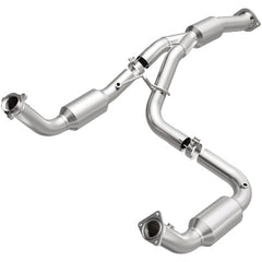 MagnaFlow Exhaust Products 5582812 Direct-Fit Catalytic Converter