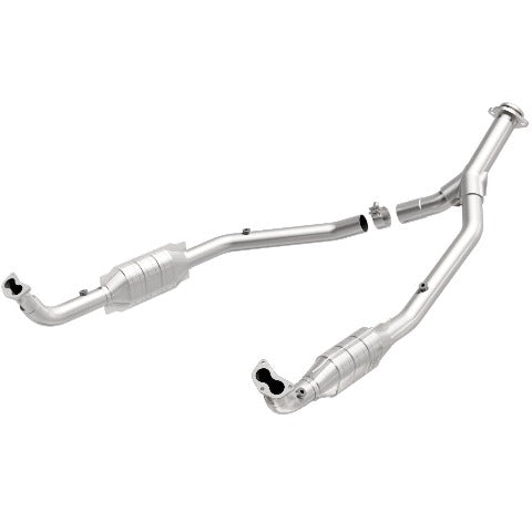 MagnaFlow Exhaust Products 93696 DF Converter