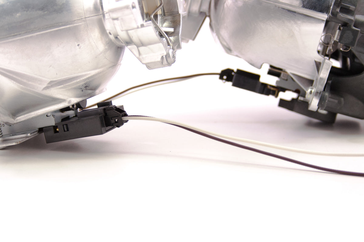 Morimoto Pigtail: Koito Bi-xenon Solenoid Inputs GT160