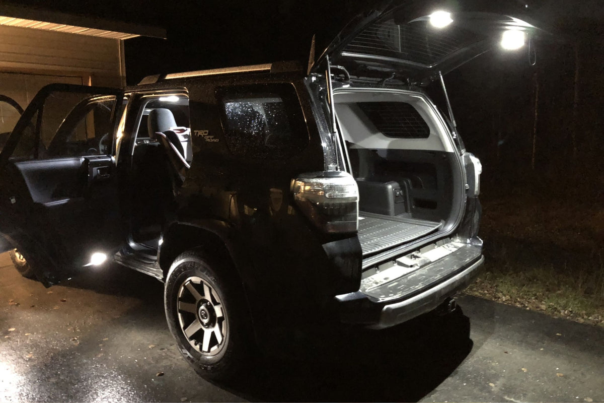 Headlight Revolution Festoon: GTR Lighting LED Panel (Universal / Narrow / White) GTR.LED192