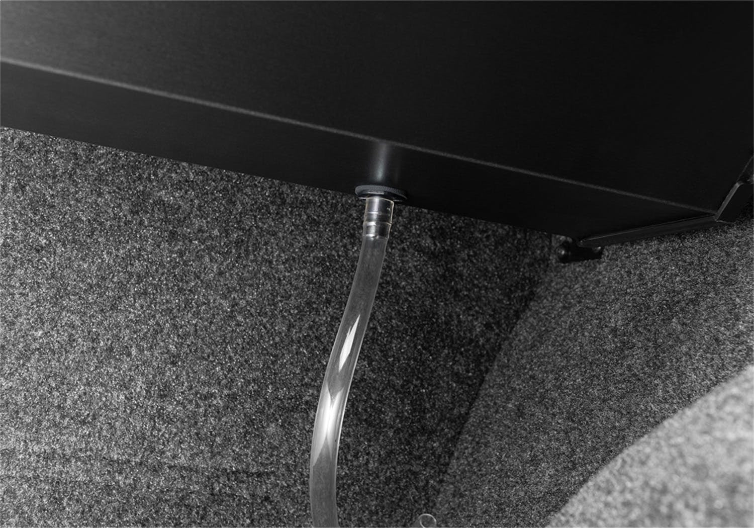 Retrax T-80337 RetraxPRO XR Retractable Truck Bed Cover