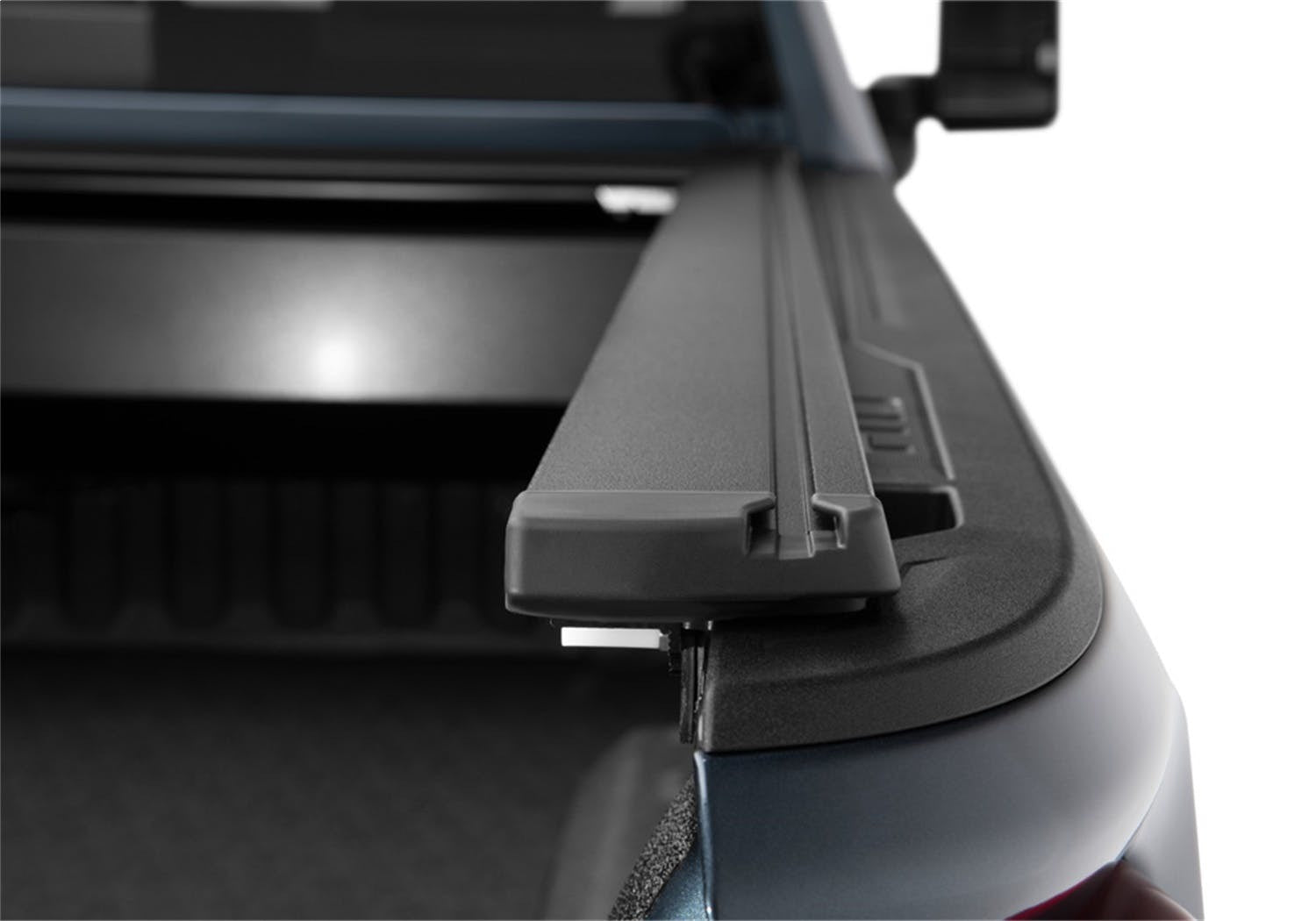 Retrax T-80484 RetraxPRO XR Retractable Truck Bed Cover