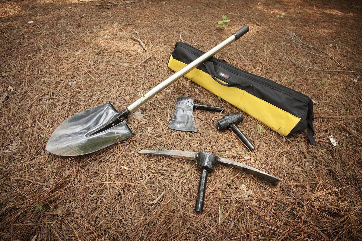 Rugged Ridge 15105.01 All Terrain Recovery Tool Kit