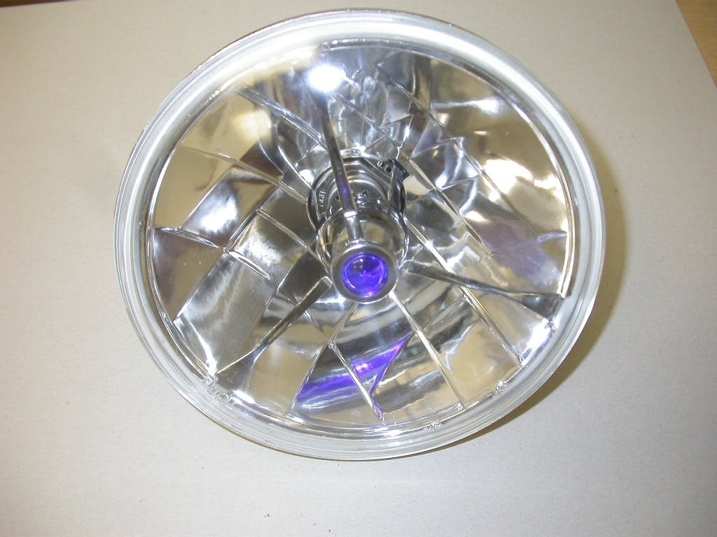 Racing Power Company R7405 7 inch tri-bar headlight w/blue dot pr