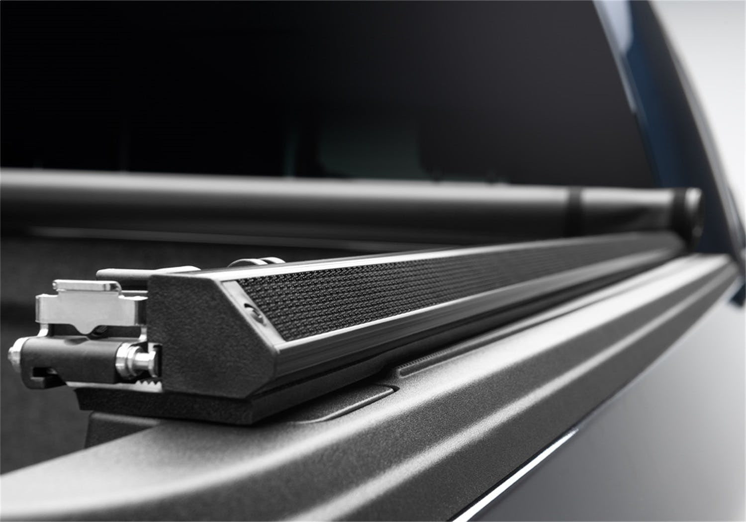 TruXedo 279101 TruXport Tonneau Cover