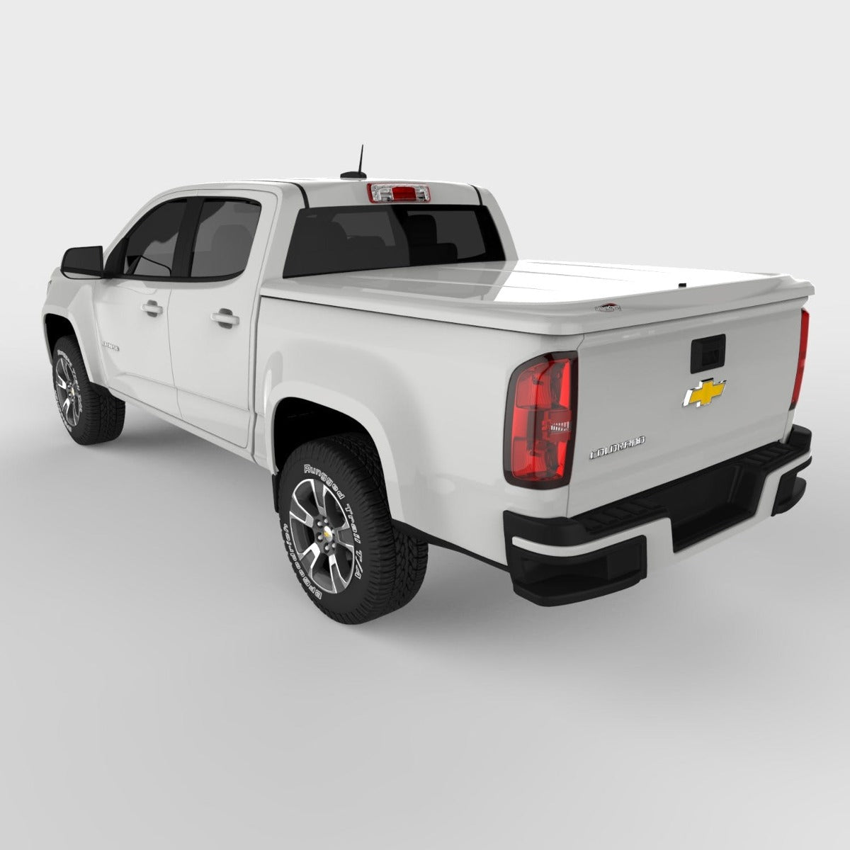 UnderCover UC1156L-GAN LUX Tonneau Cover, Silver Ice
