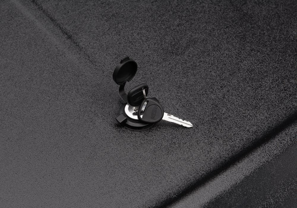 UnderCover UC3096 SE Tonneau Cover, Black Textured