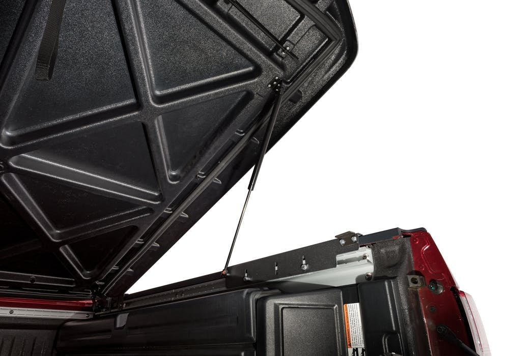 UnderCover UC8016 SE Tonneau Cover