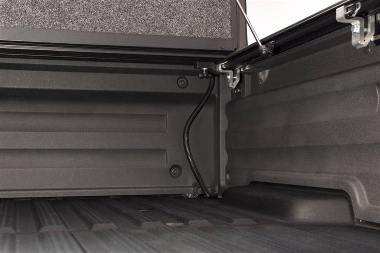 UnderCover UX82000 Ultra Flex Tonneau Cover