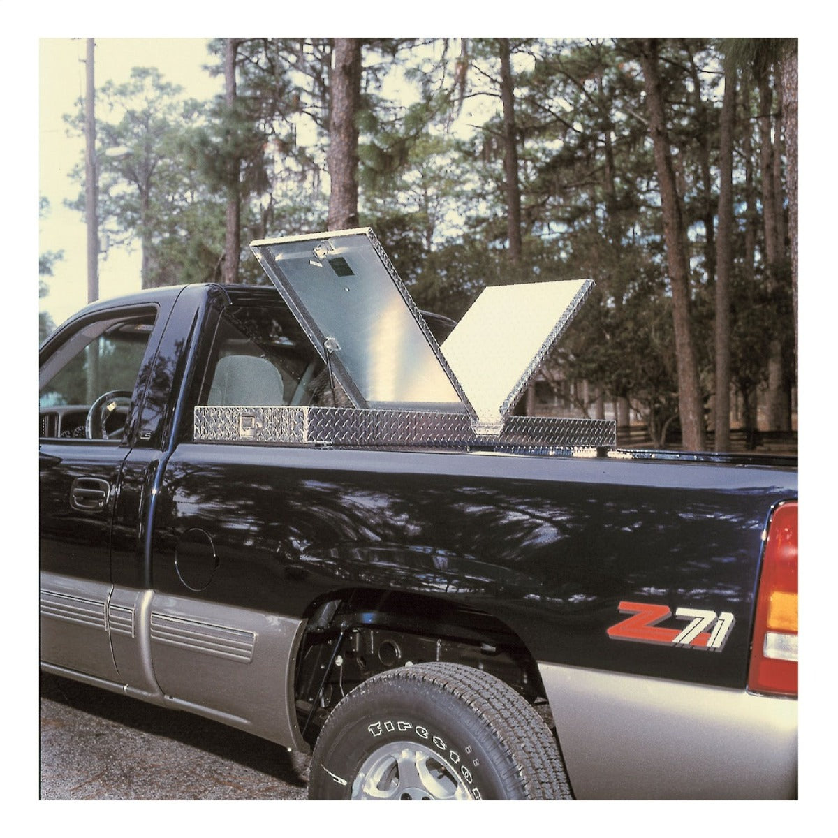 UWS TB-69 69 inch Aluminum Gullwing Crossover Toolbox