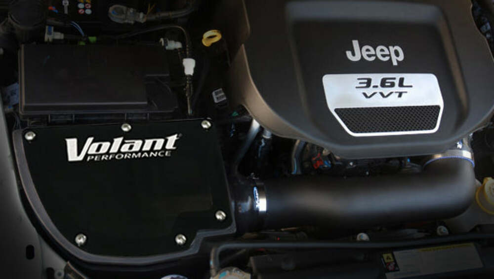 Closed Box Air Intake w/Powercore Filter 12-18 Jeep Wrangler JK 3.6L V6 Volant