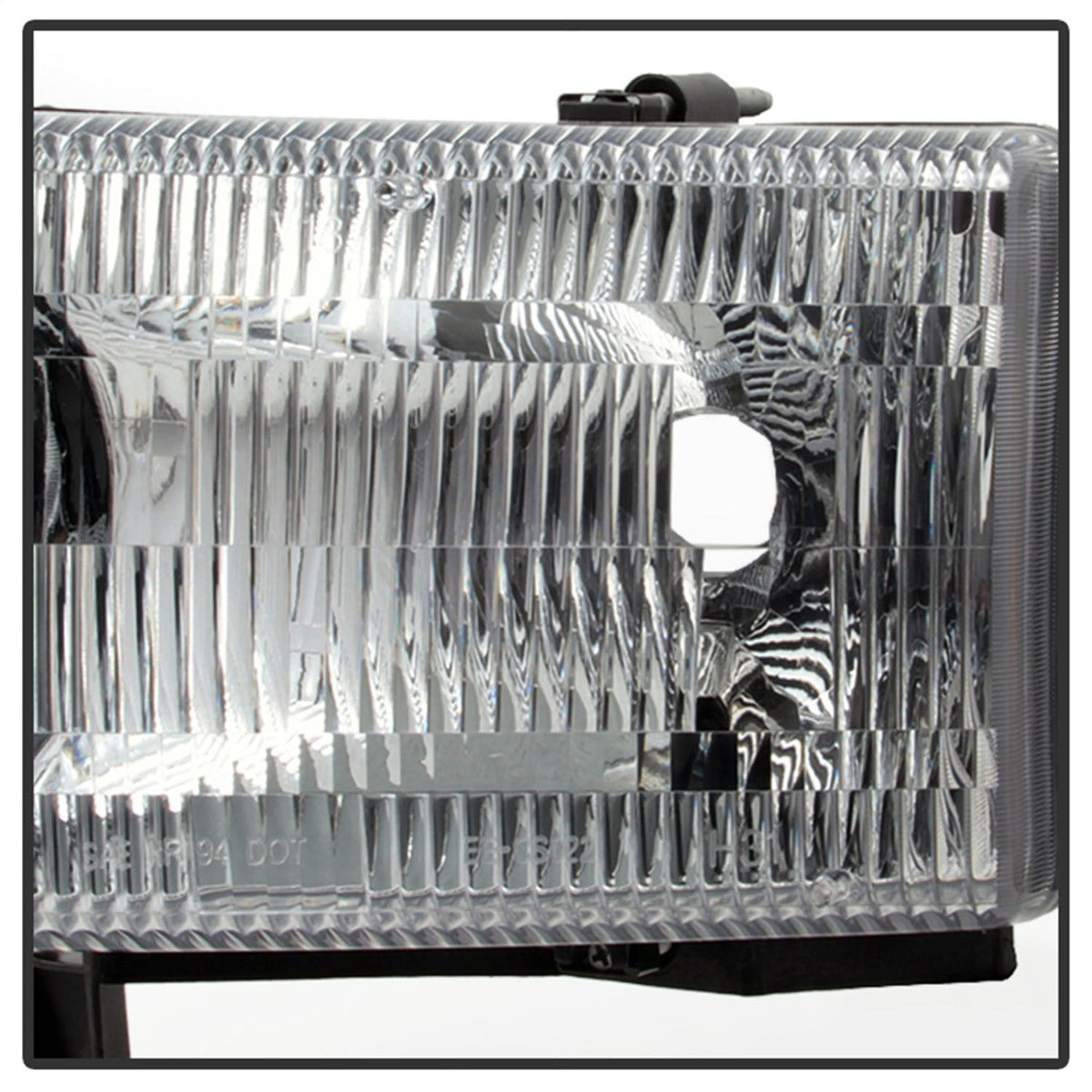 XTUNE POWER 9032141 Dodge Ram 1500 94 01 (Does Not fit Sport Package ) Ram 2500 3500 94 02 OEM Style headlights With Corner Chrome