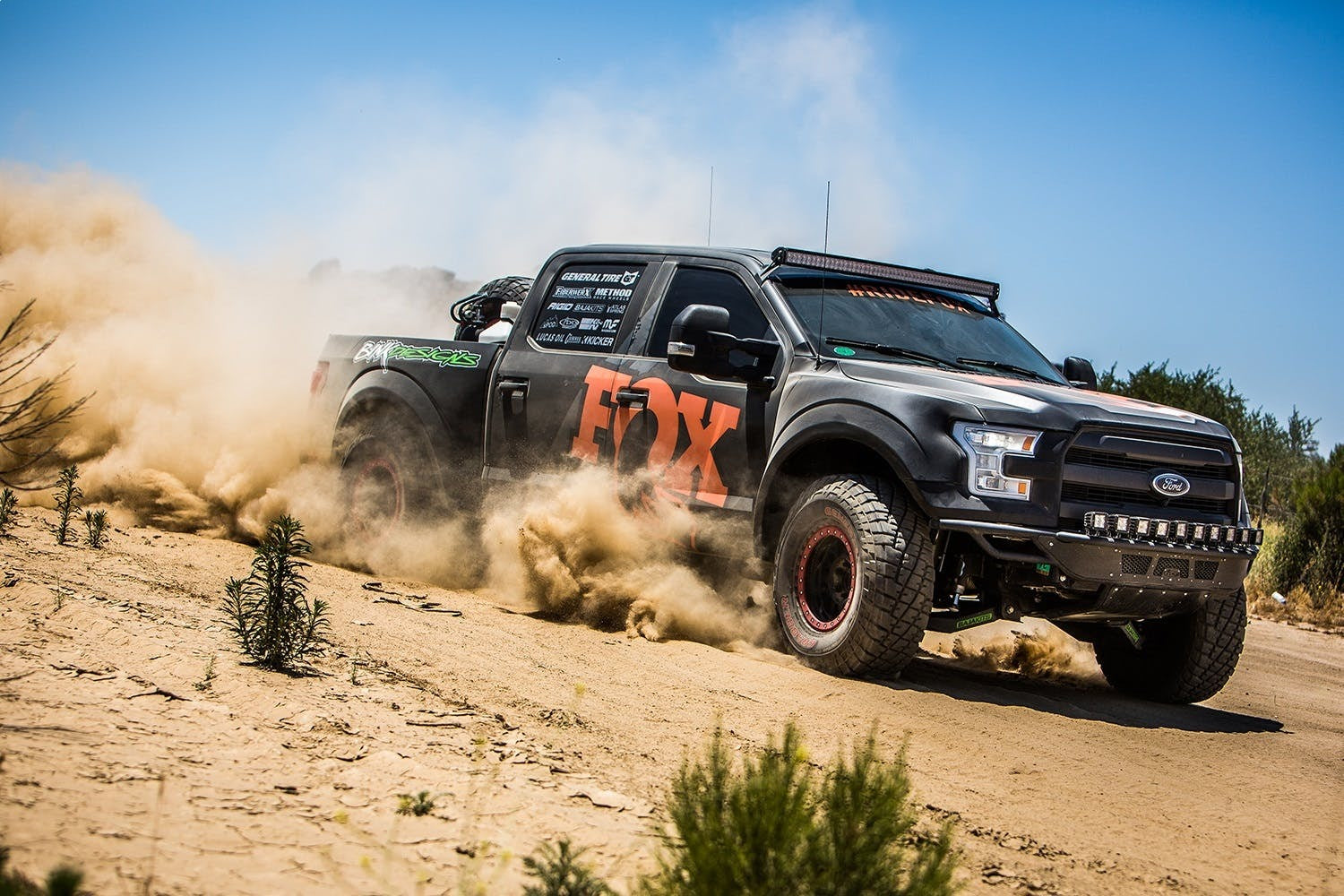 Fox Factory Inc 985-24-154 Fox 2.0 Performance Series Smooth Body Ifp Shock