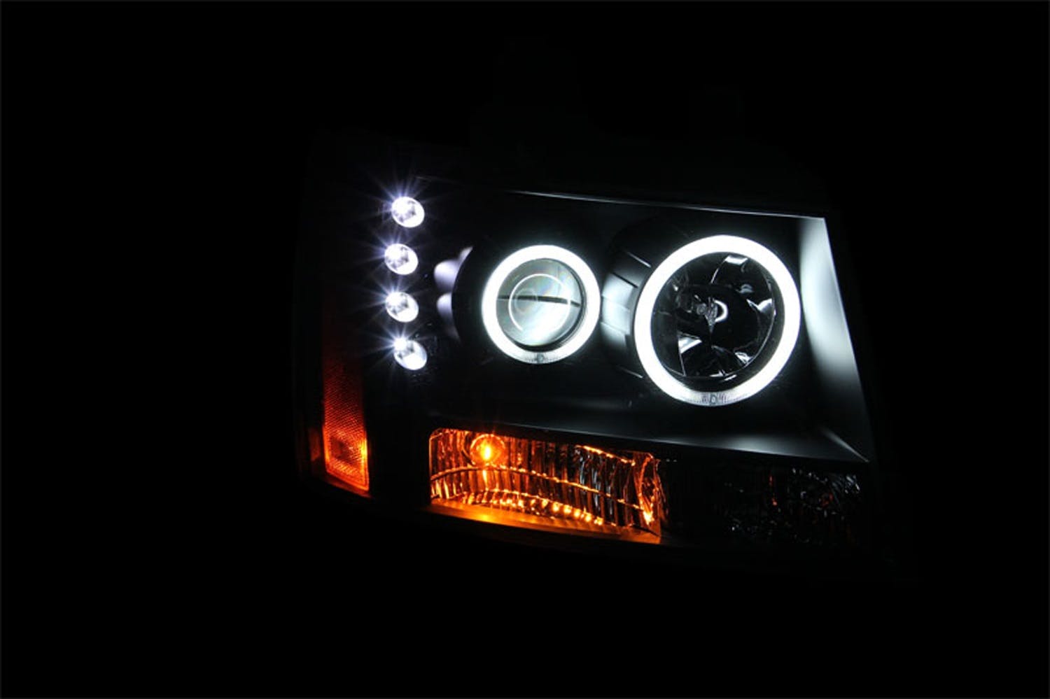 AnzoUSA 111109 Projector Headlights with Halo Black (SMD LED)