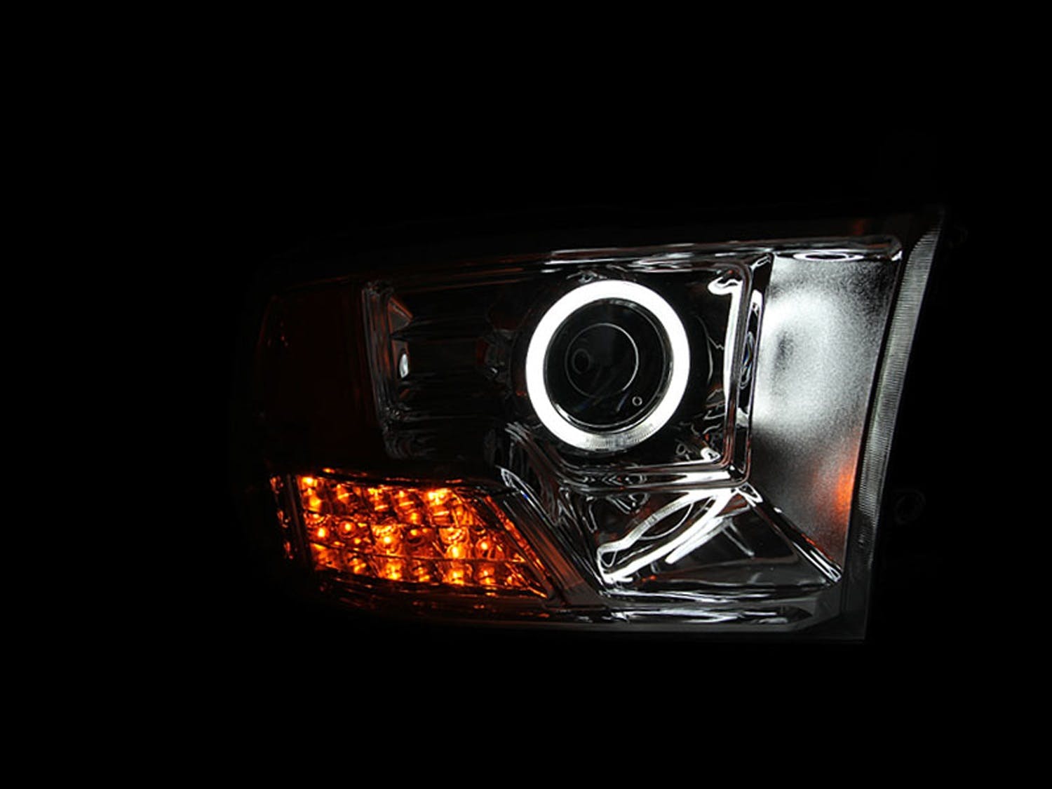 AnzoUSA 111160 Projector Headlights with Halo Chrome (SMD LED)