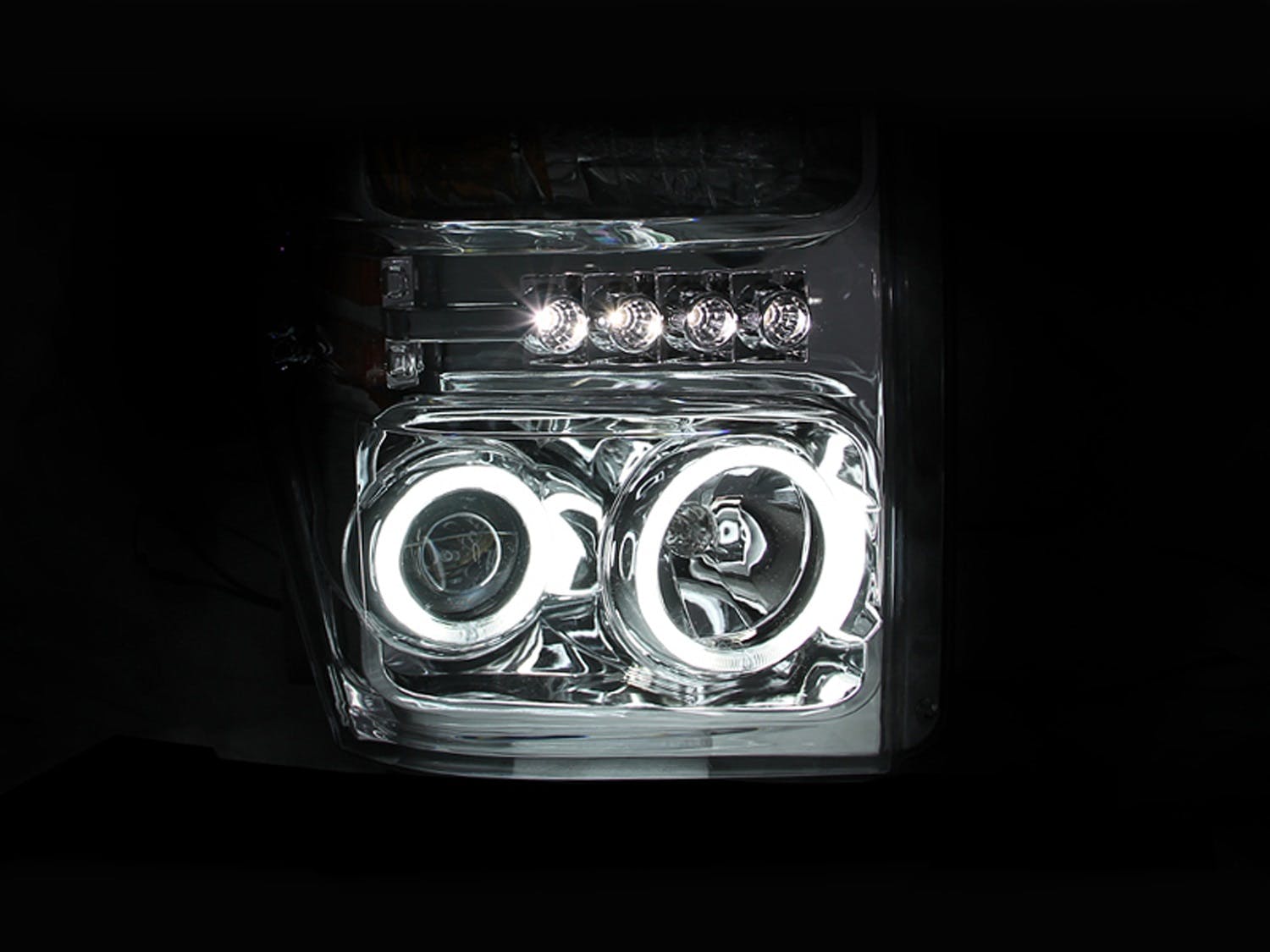 AnzoUSA 111167 Projector Headlights with Halo Chrome (SMD LED)