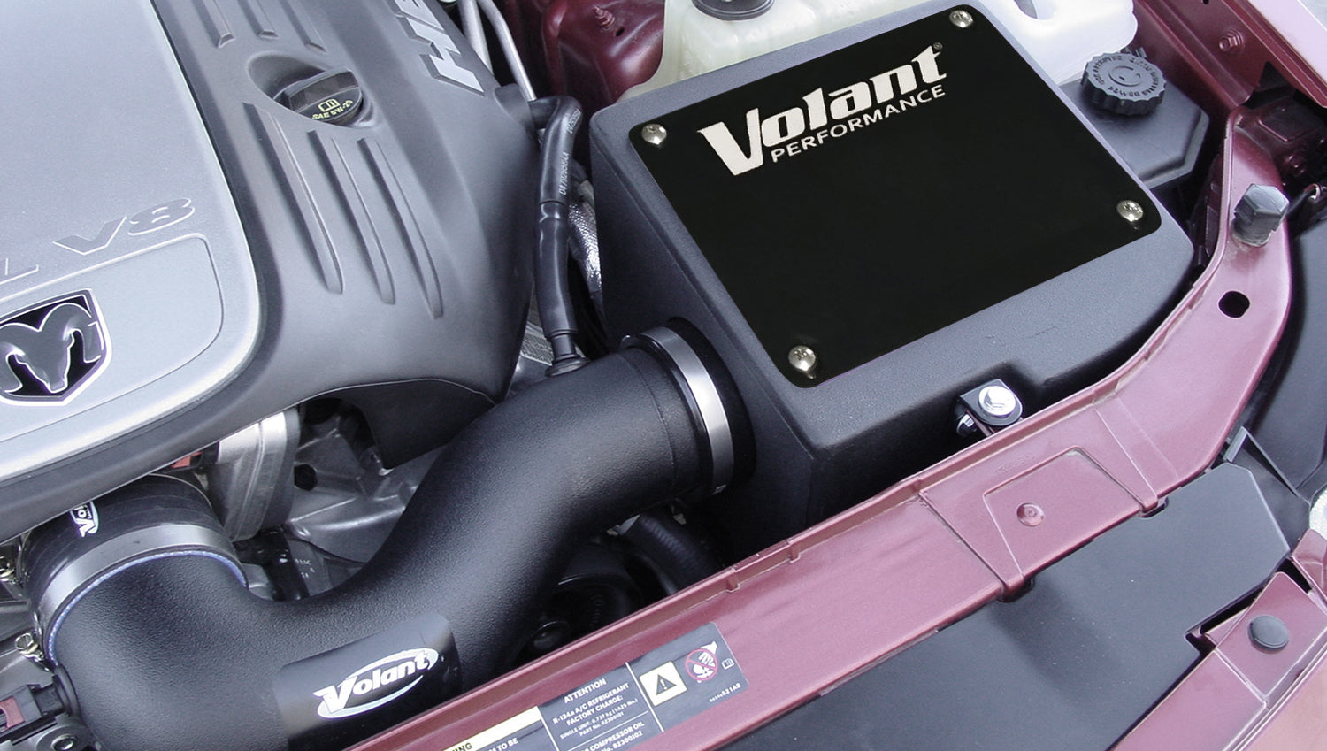 Closed Box Air Intake w/Pro 5 Filter 04-08 Dodge Magnum R/T 5.7L V8 Volant