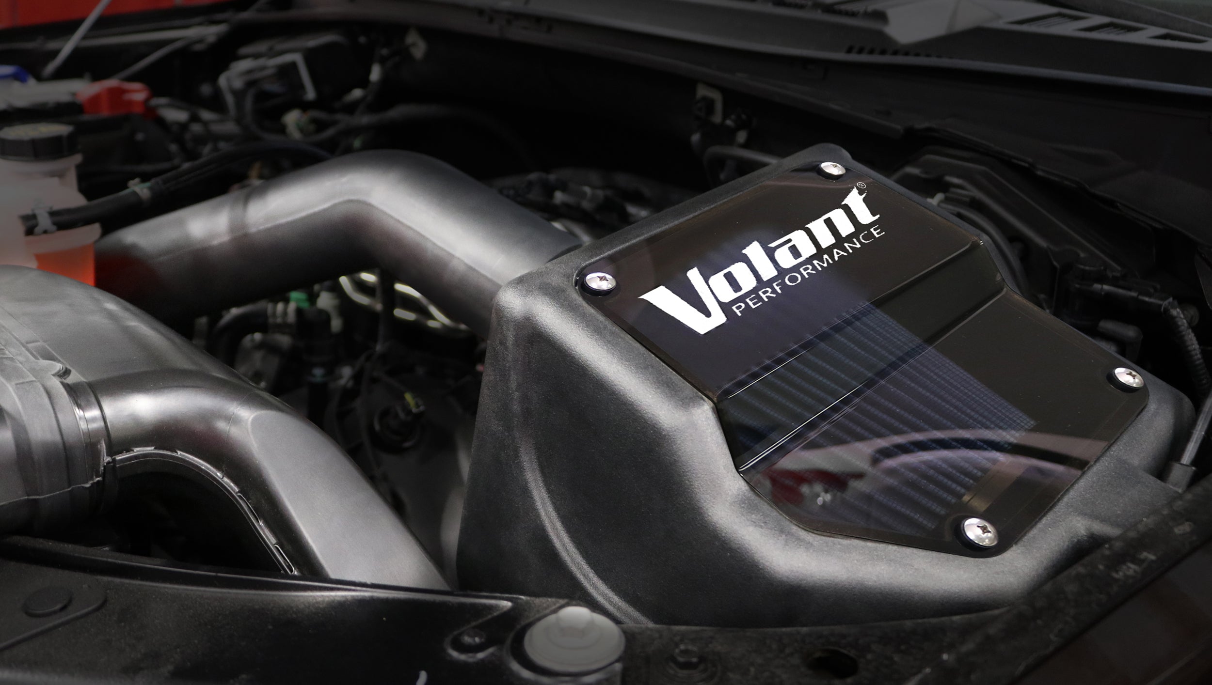 Closed Box Air Intake w/Pro 5 Filter 15-18 Ford F-150 5.0L V8 Volant