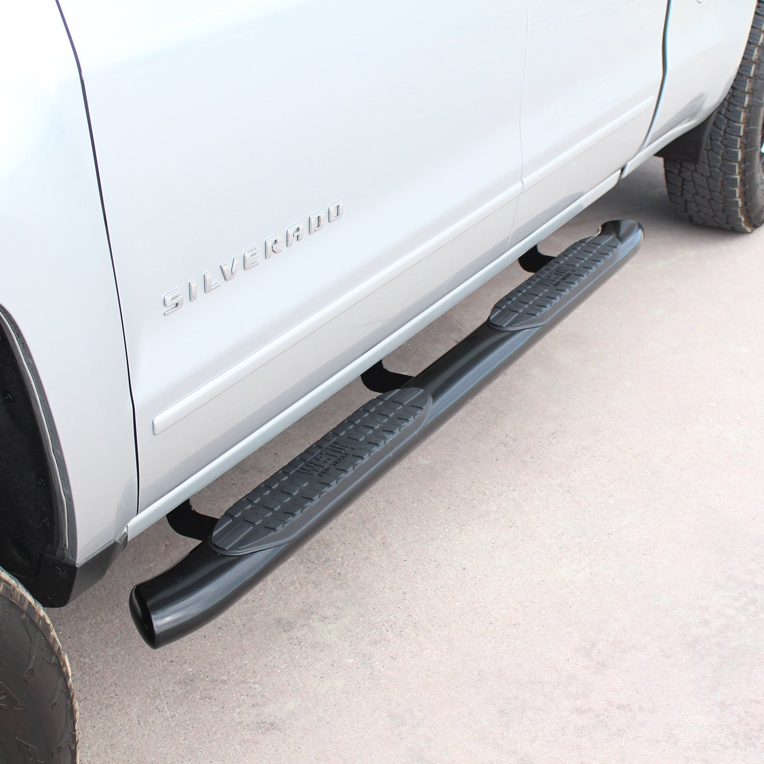 Westin Automotive 21-53715 Pro Traxx 5 Oval Nerf Step Bars Black