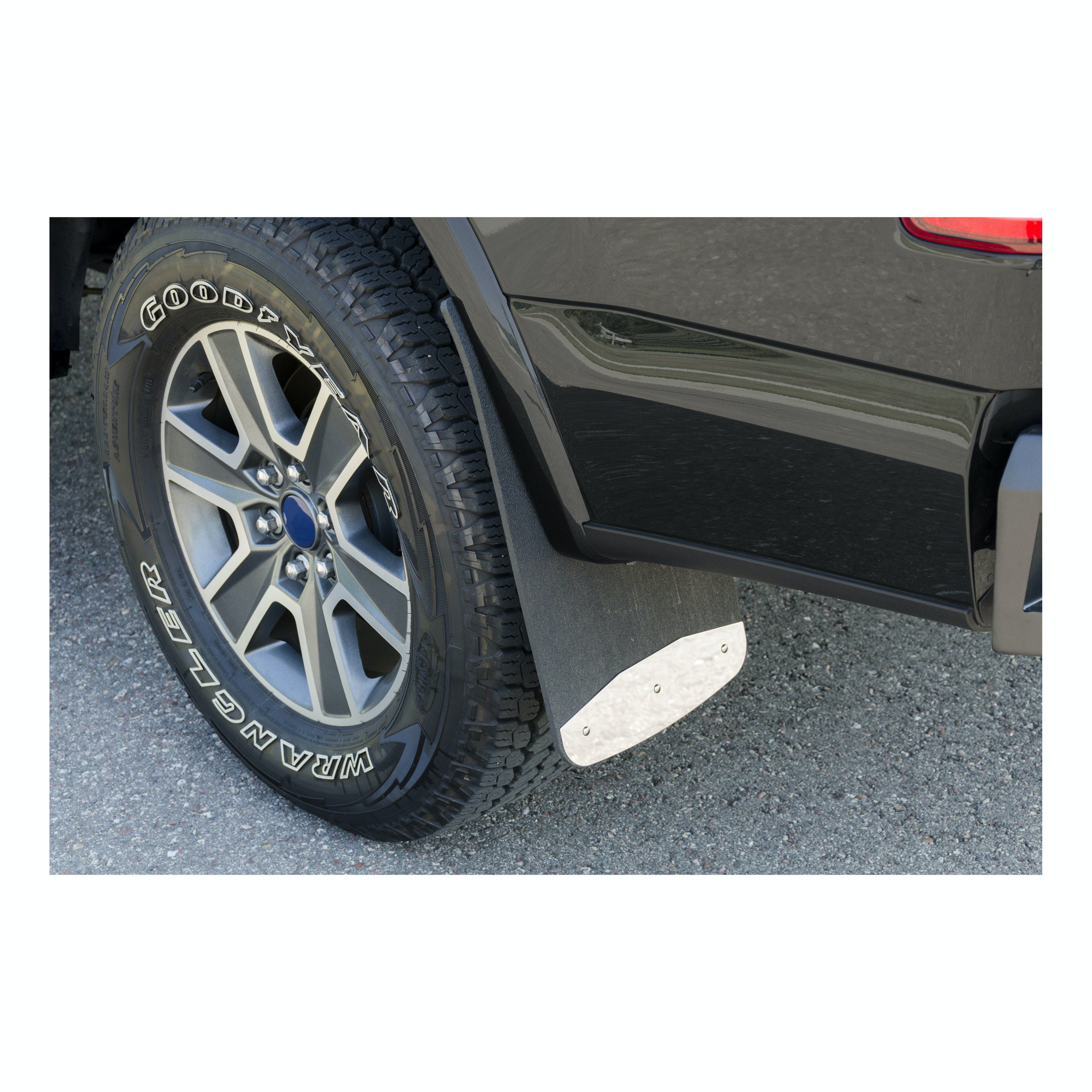 LUVERNE 250930 Textured Rubber Mud Guards