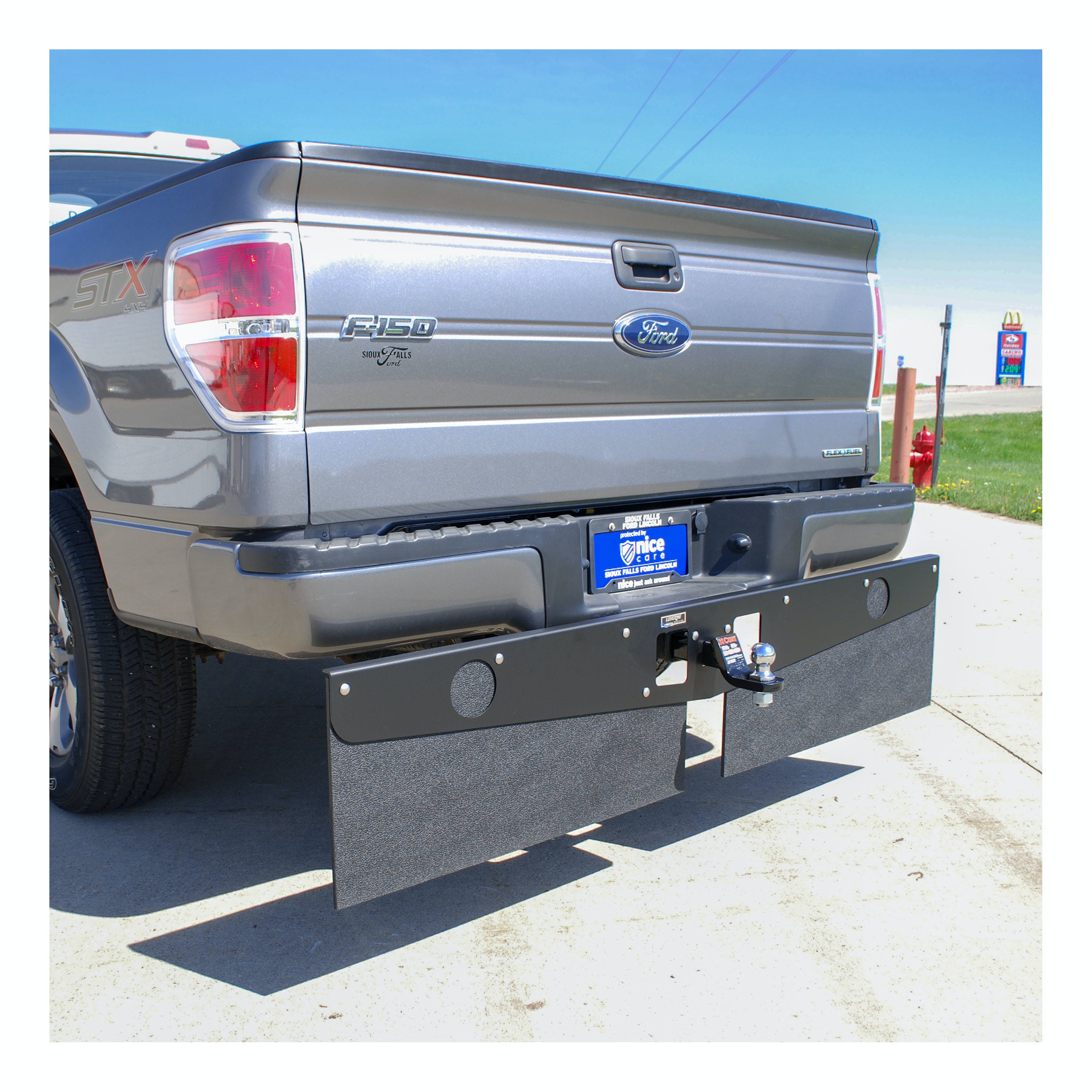LUVERNE 255200 Textured Rubber Tow Guard