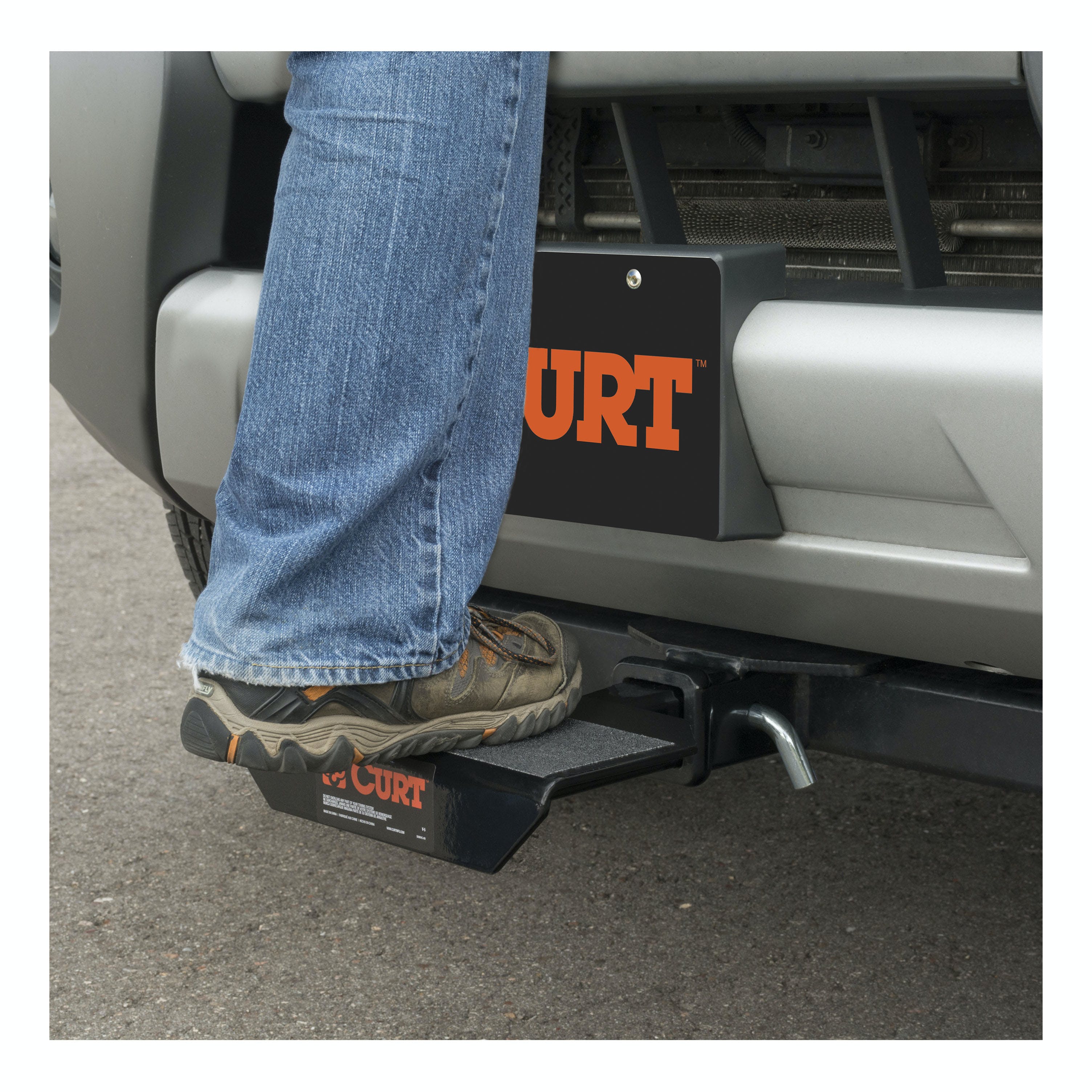 CURT 31001 Hitch-Mounted Step Pad (Fits 2 Receiver)