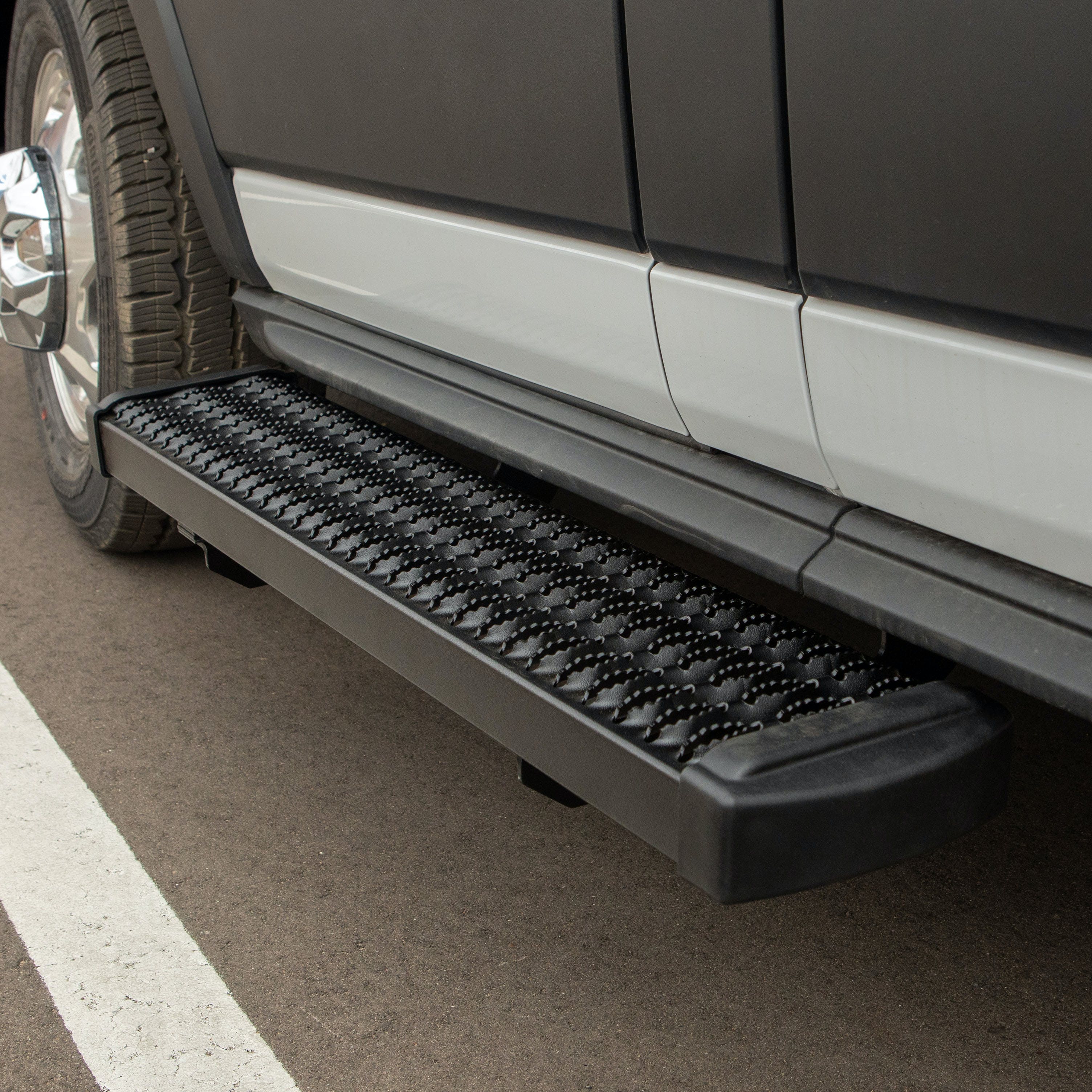 LUVERNE 415100-401477 Grip Step 7 inch x 36 inch, 100 inch Black Aluminum Running Boards