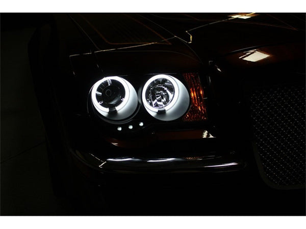 Spyder Auto 5009111 (Spyder) Chrysler 300C 05-10 Projector Headlights-CCFL Halo-LED ( Replaceable LE