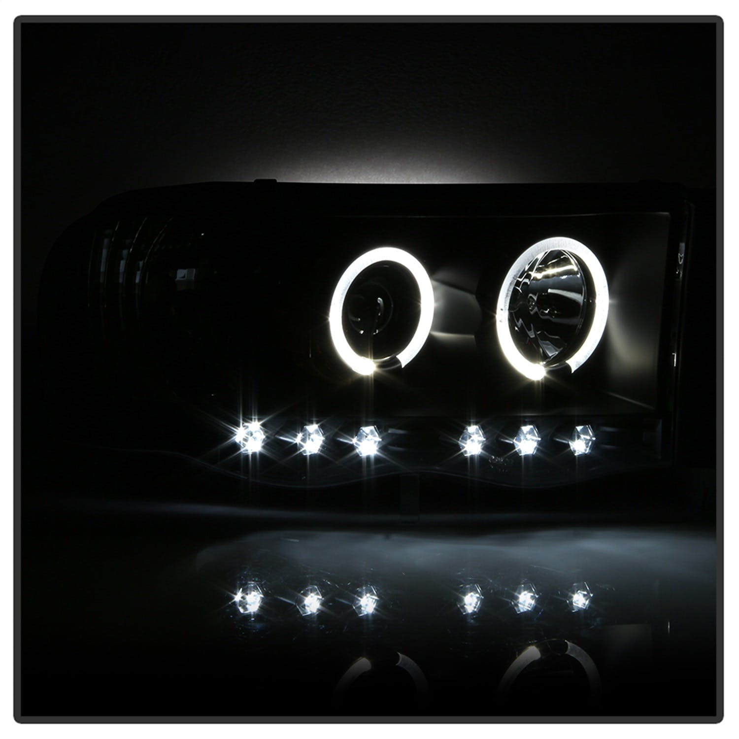 Spyder Auto 5009975 (Spyder) Dodge Ram 1500 02-05/Ram 2500/3500 03-05 Projector Headlights-LED Halo-
