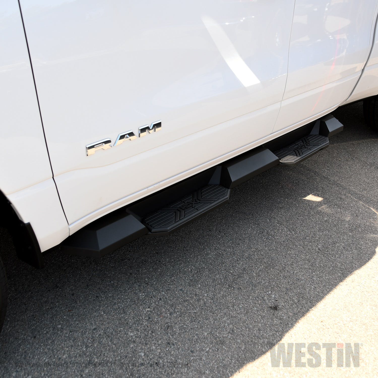 Westin Automotive 56-24095 HDX Xtreme Nerf Step Bars Textured Black