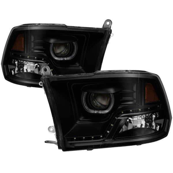 XTUNE POWER 9036736 Dodge Ram 1500 09 18 Ram 2500 3500 10 19 Projector Headlights Halogen Model Only ( Not Compatible With Factory Projector And LED DRL ) LED Halo Low Beam H9(Included) ; High Beam H9; Signal 3157(Not Included) Black Smoked