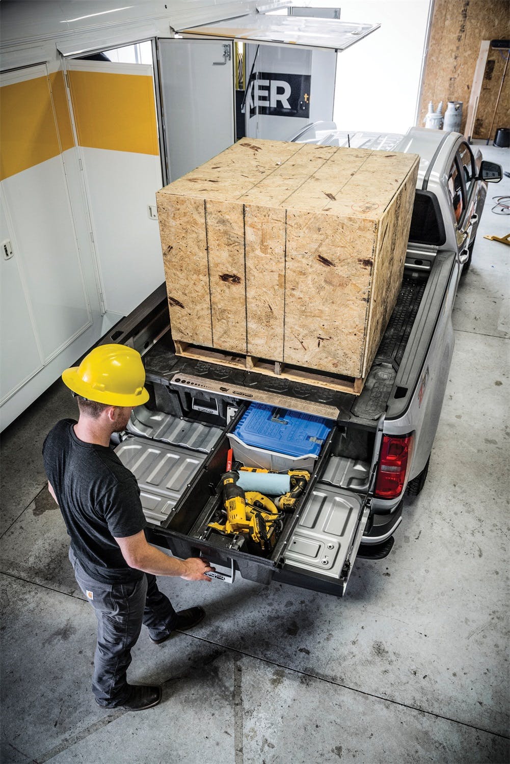 DECKED MT6 68.01 Two Drawer Storage System for A Mid-Size Pick Up Truck
