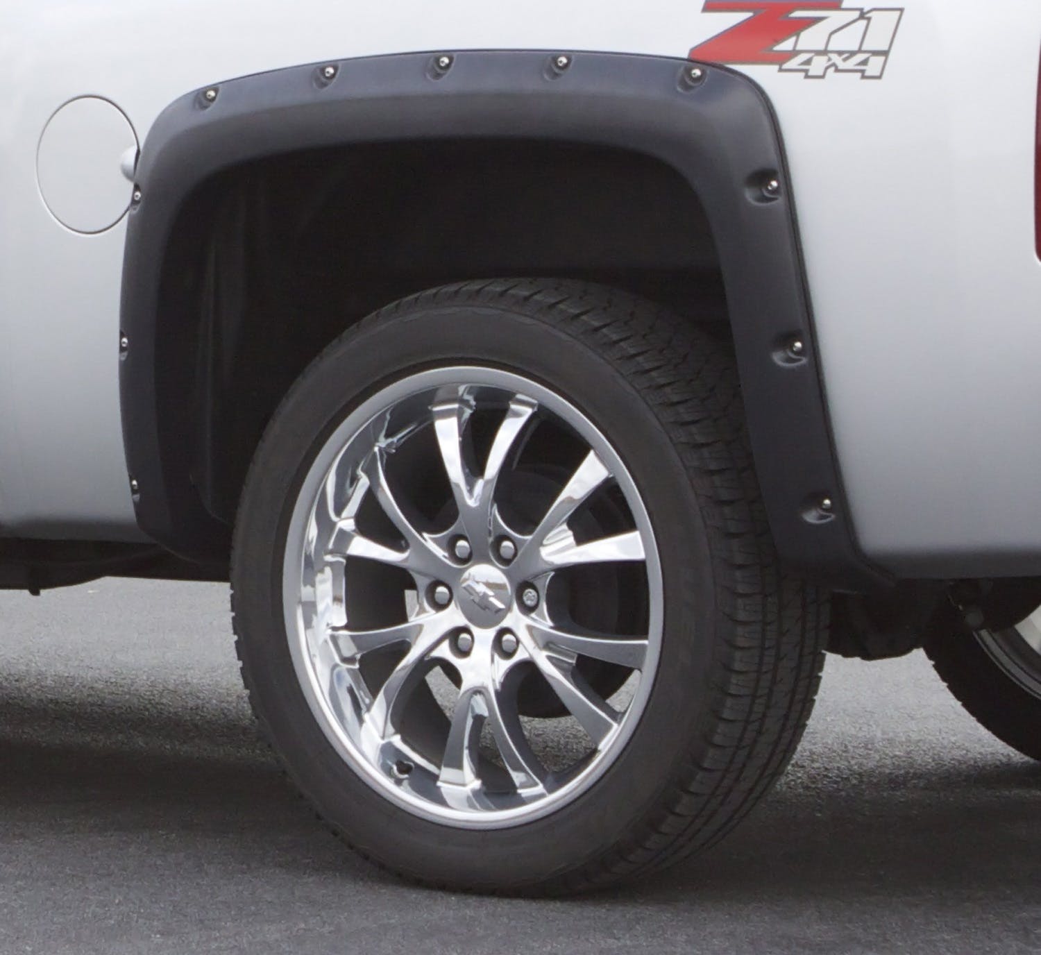 LUND RX106TB RX-Style Fender Flares 2pc Textured RX-RIVET STYLE 2PC TEXTURED